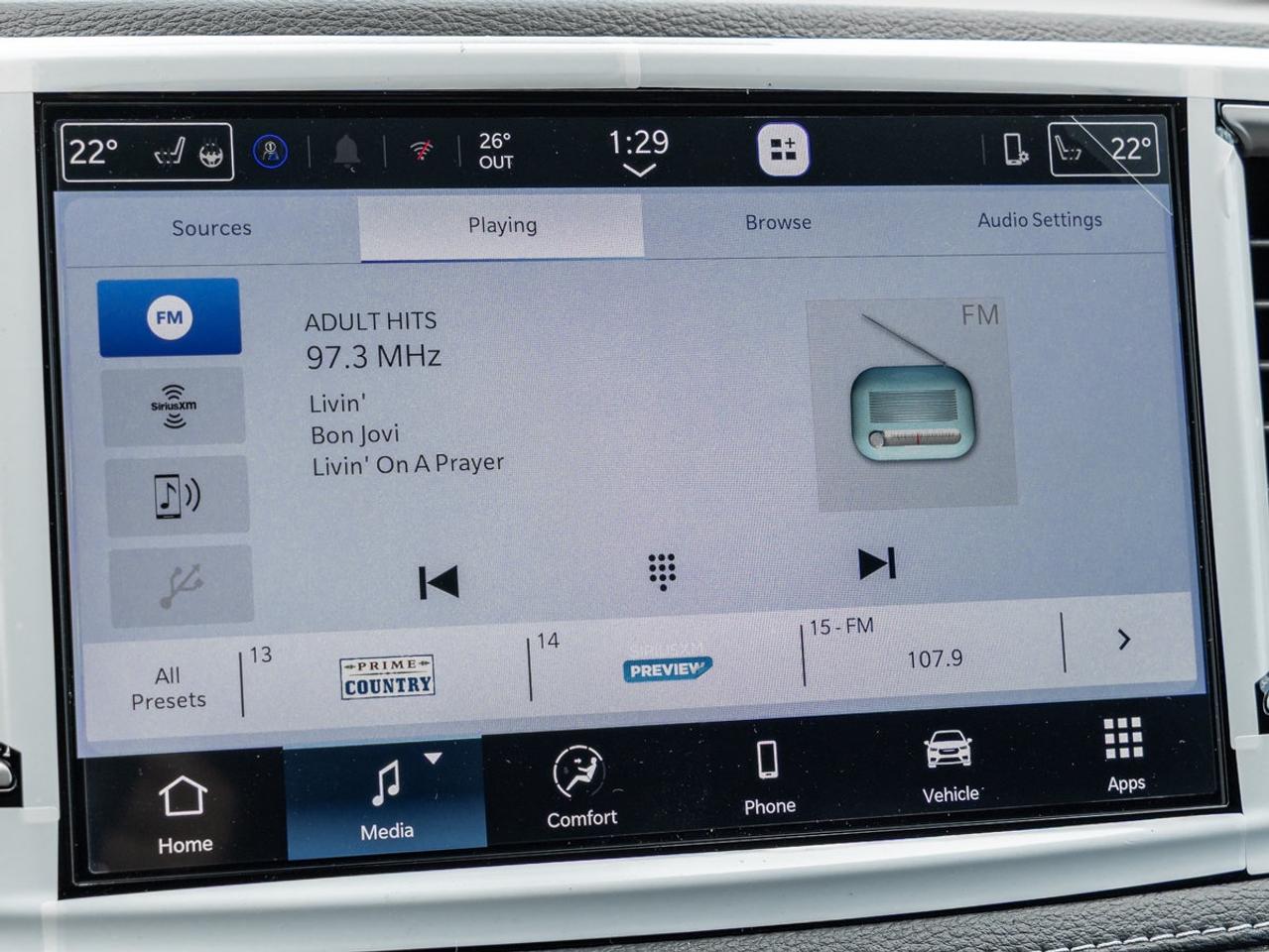 2026 Chrysler Pacifica Select Photo