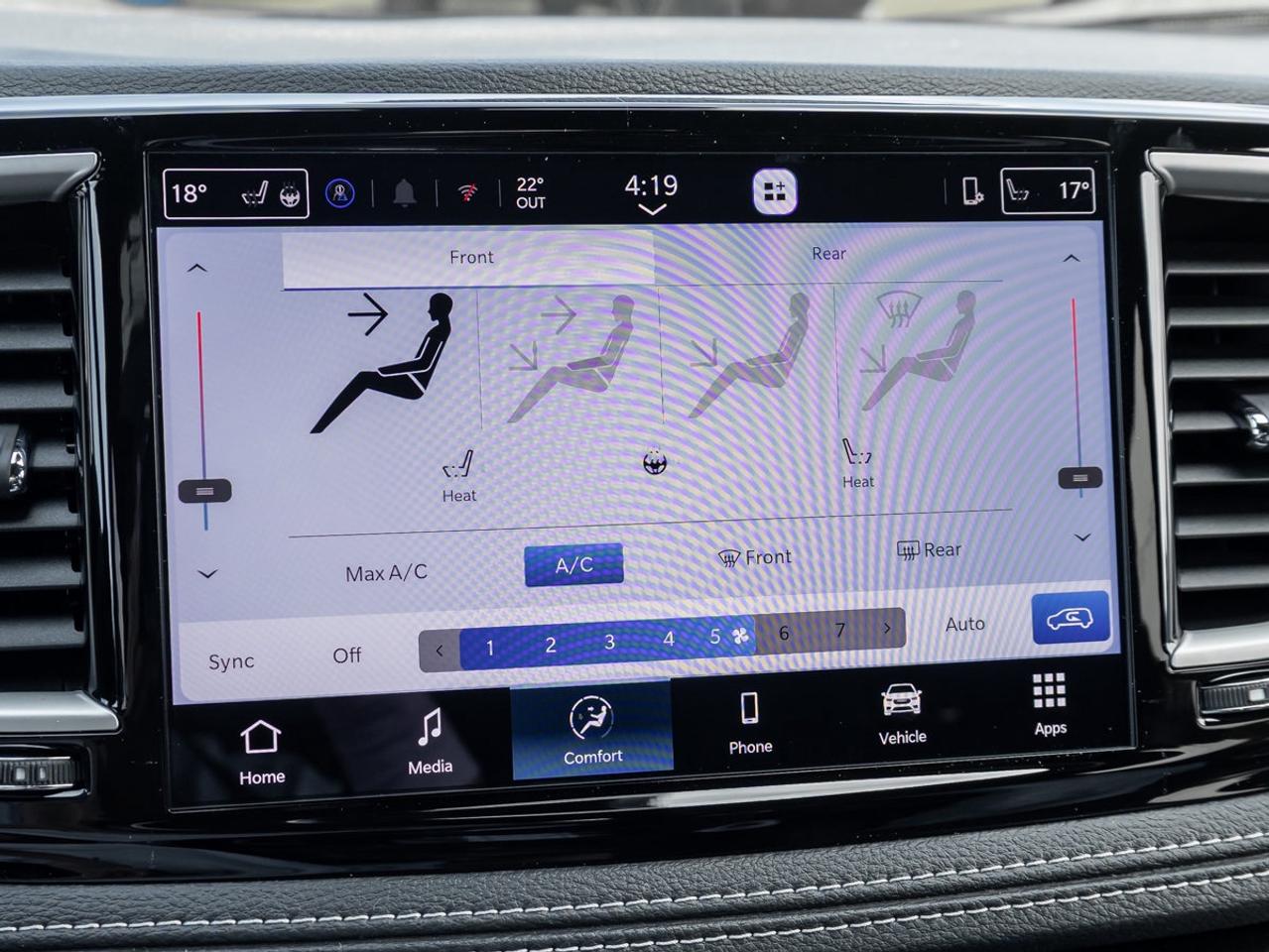 2026 Chrysler Pacifica Select Photo