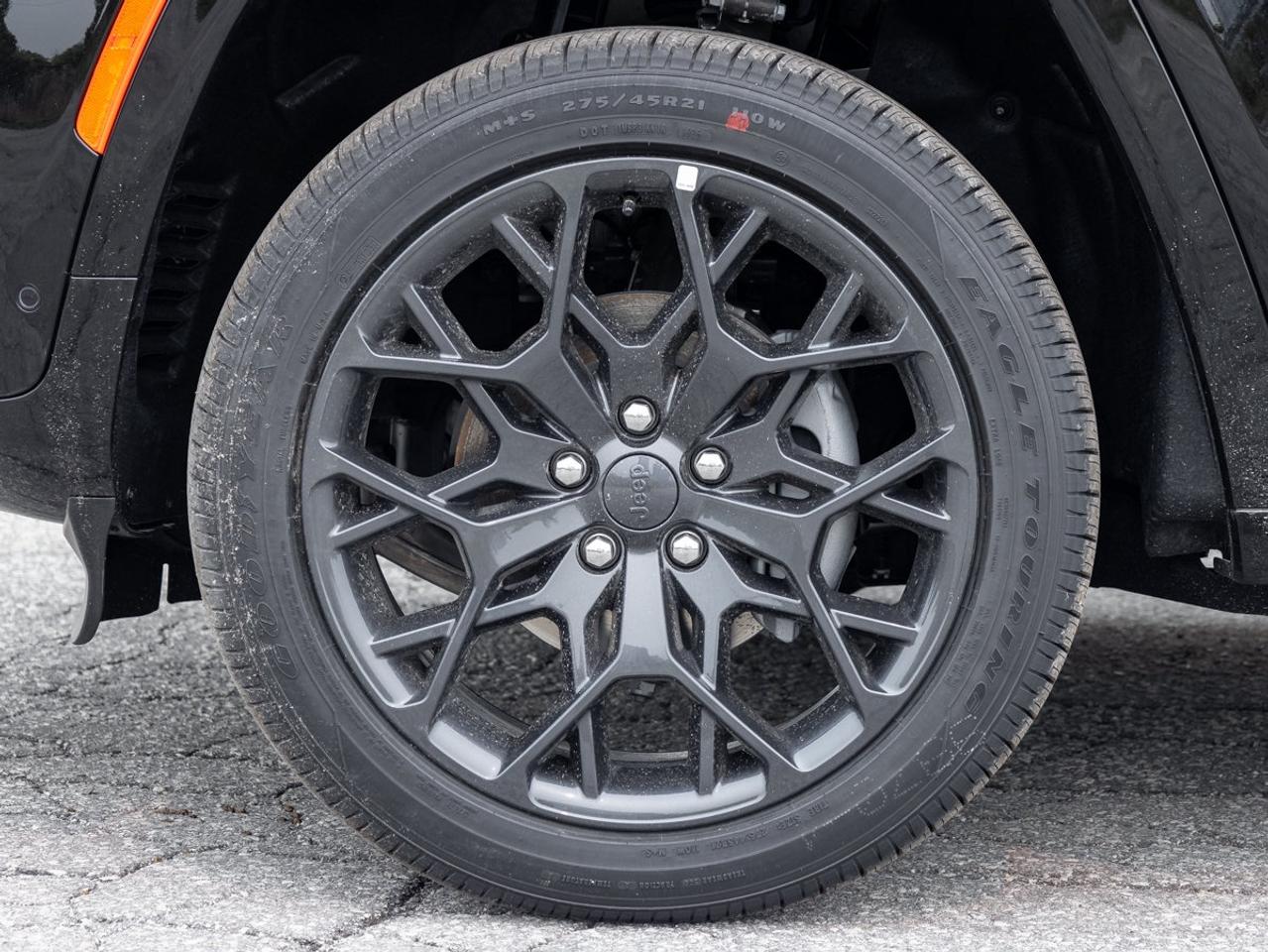2026 Jeep Grand Cherokee Summit Photo