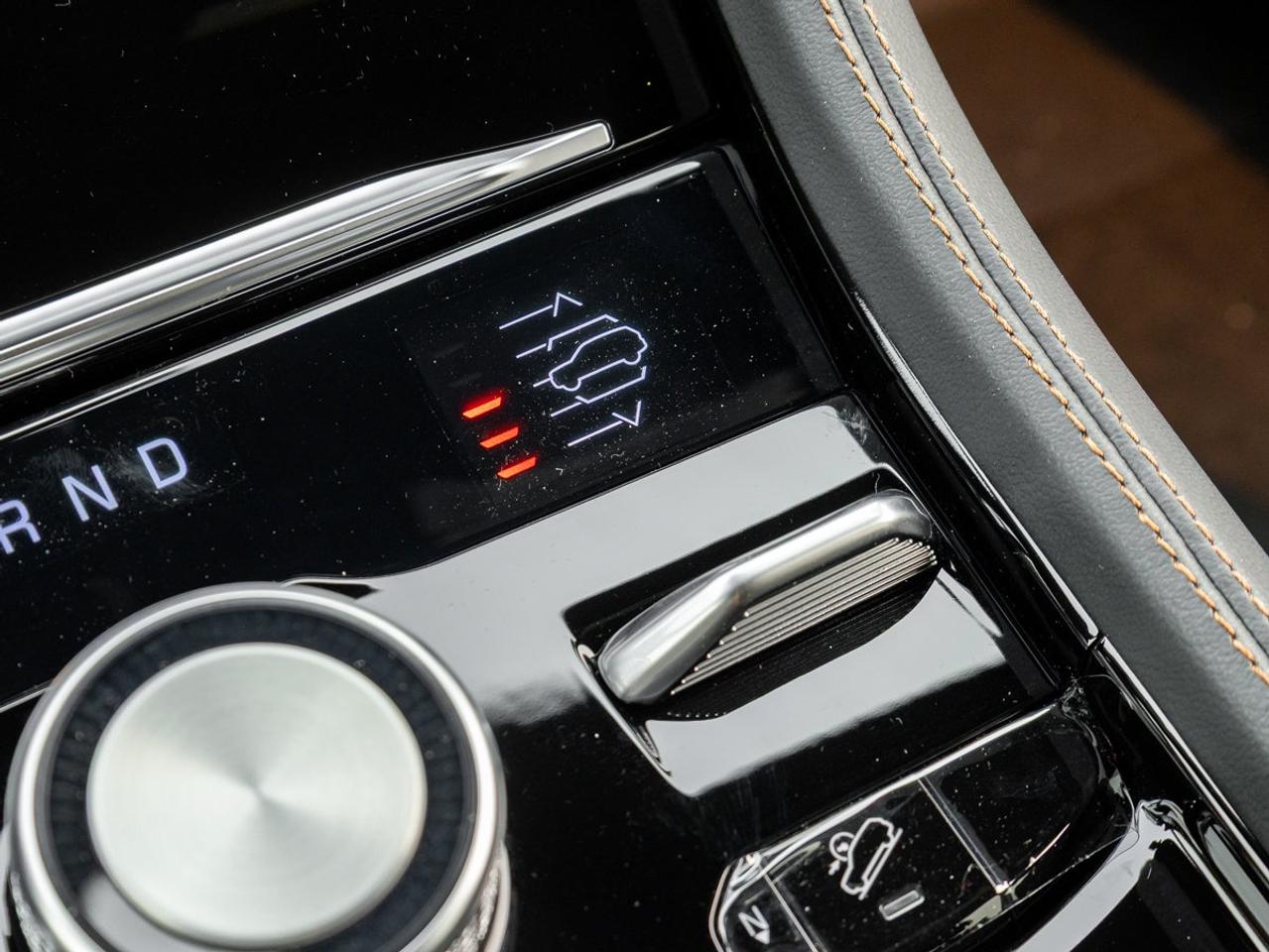2026 Jeep Grand Cherokee Summit Photo