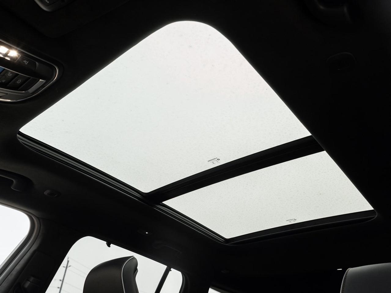 2026 Jeep Grand Cherokee Summit Photo
