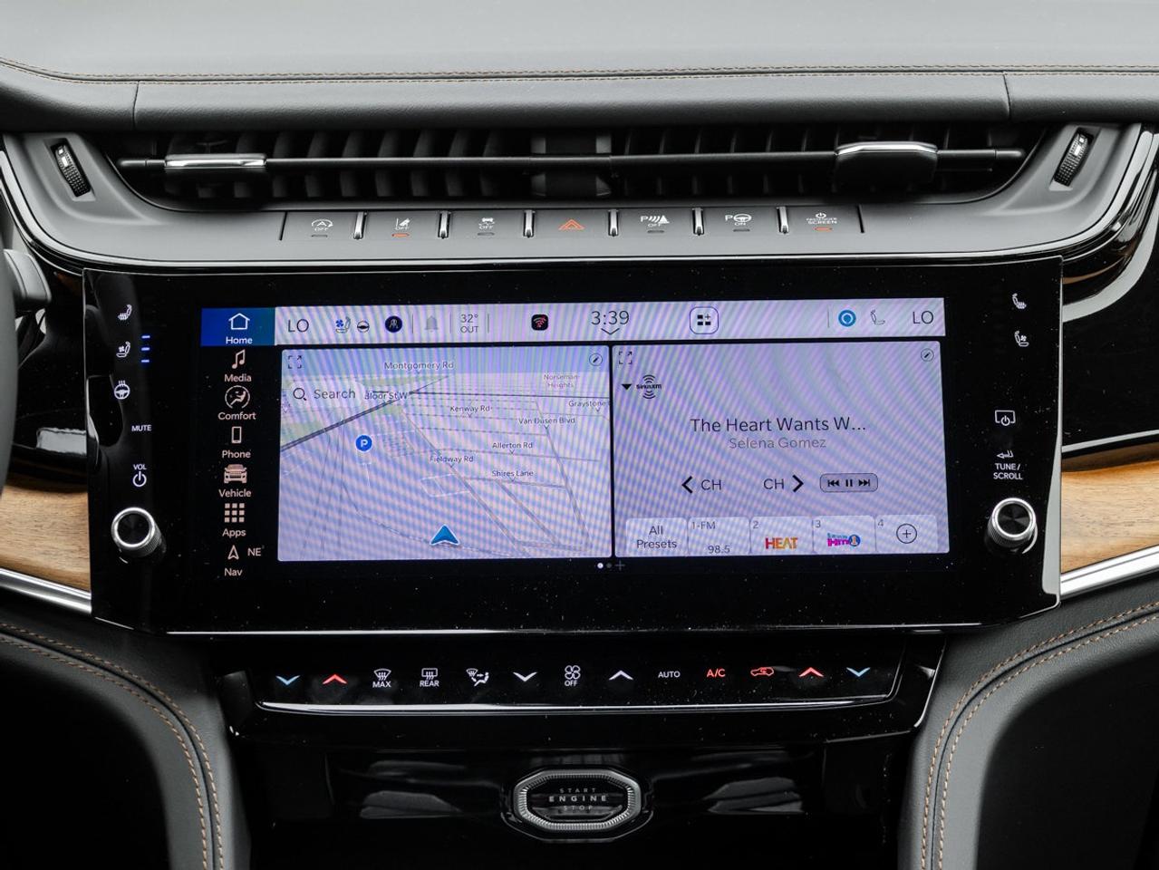 2026 Jeep Grand Cherokee Summit Photo