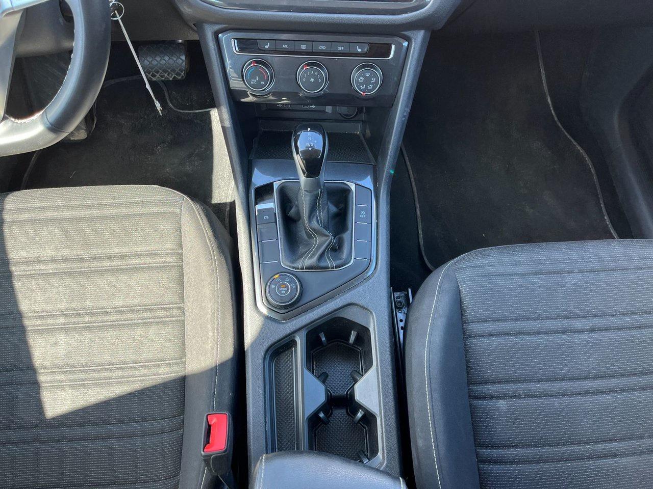 2023 Volkswagen Tiguan Trendline 4Motion Photo