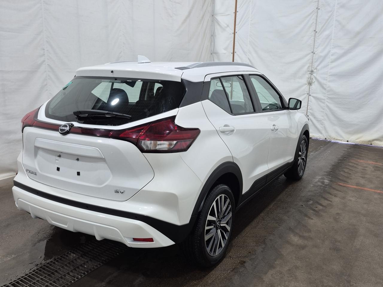 2024 Nissan Kicks SV Photo