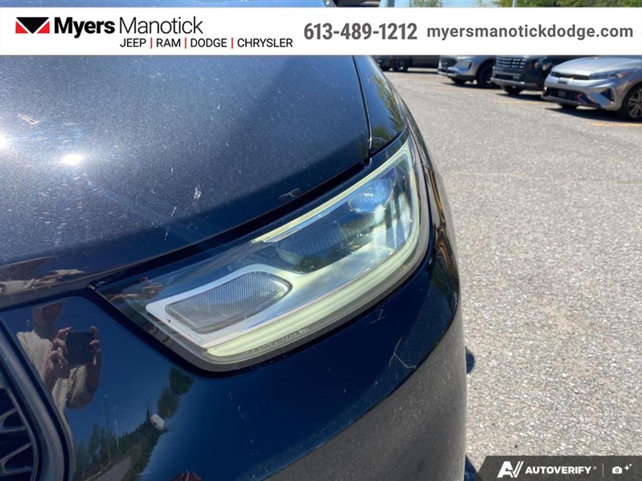 2022 Chrysler Pacifica Limited  - Sunroof -  Premium Audio Photo