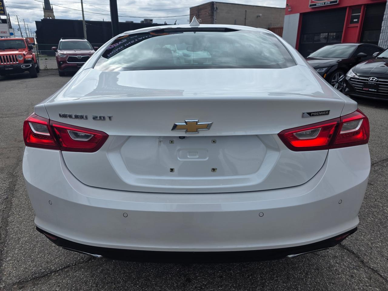 2016 Chevrolet Malibu Premier Photo