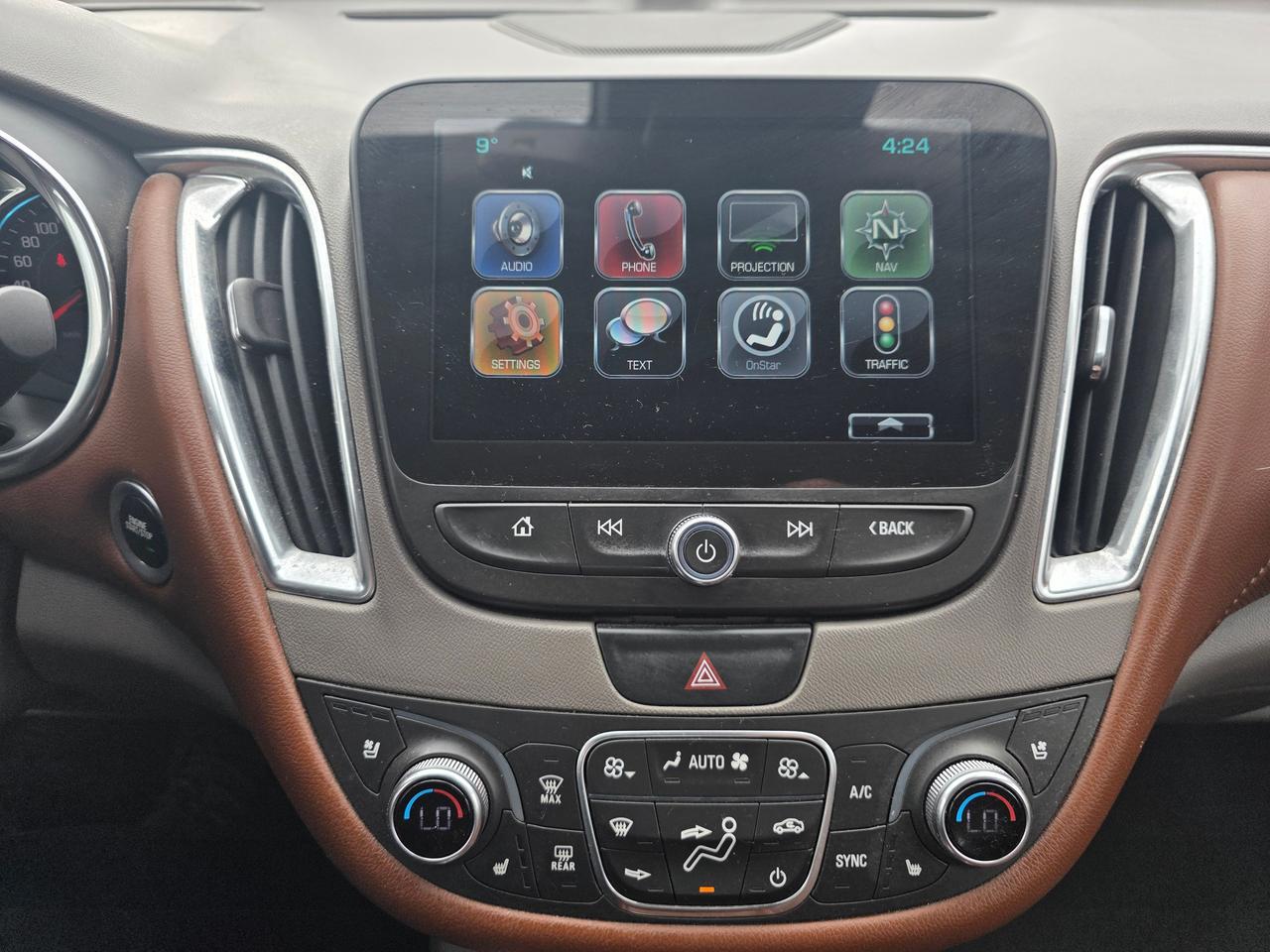 2016 Chevrolet Malibu Premier Photo