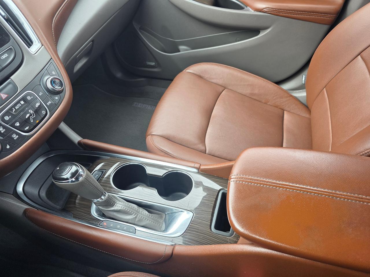 2016 Chevrolet Malibu Premier Photo
