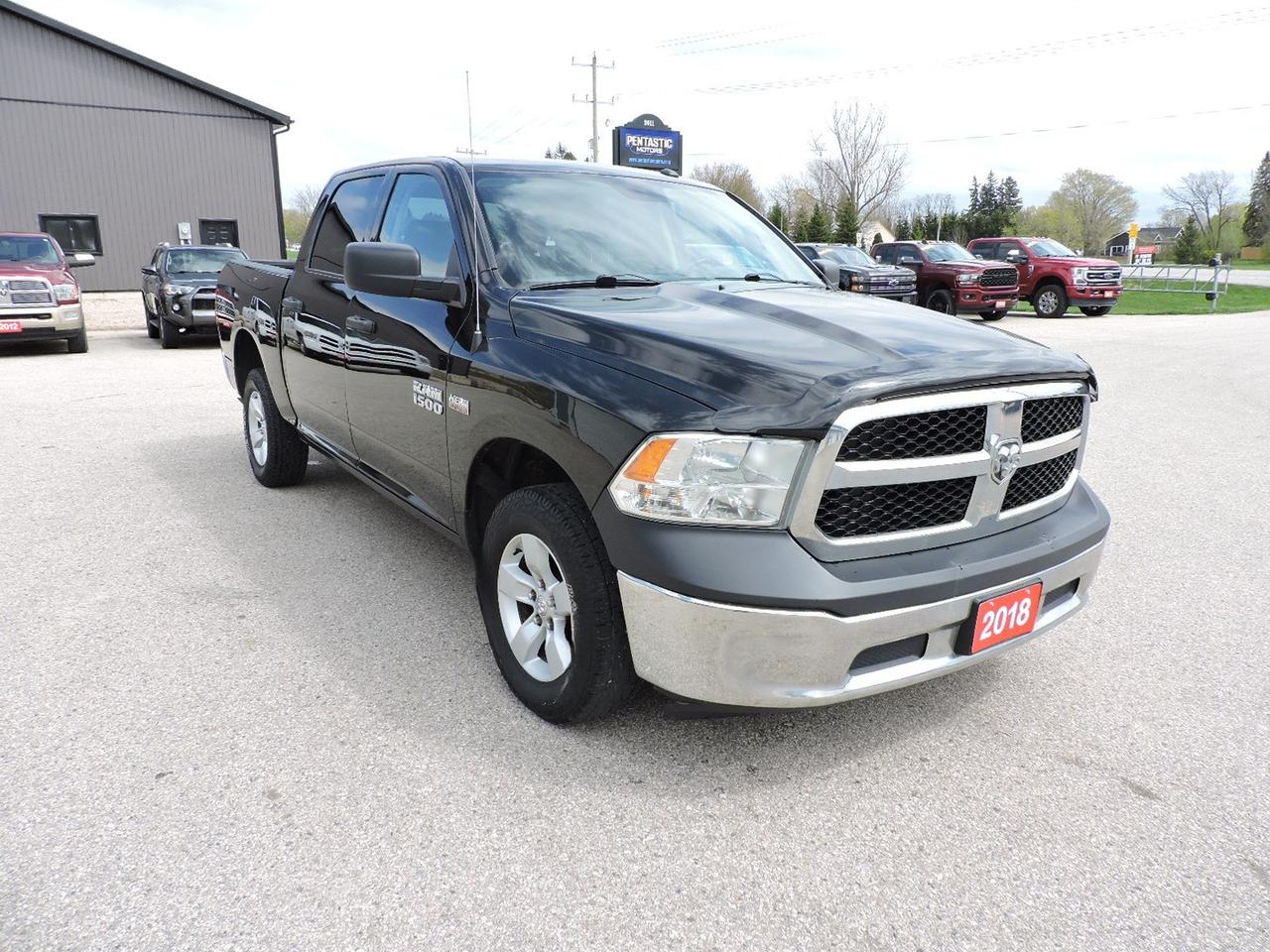 2018 RAM 1500 SXT 5.7 Hemi V8 4X4 6 Seater New Tires 165000 KMS