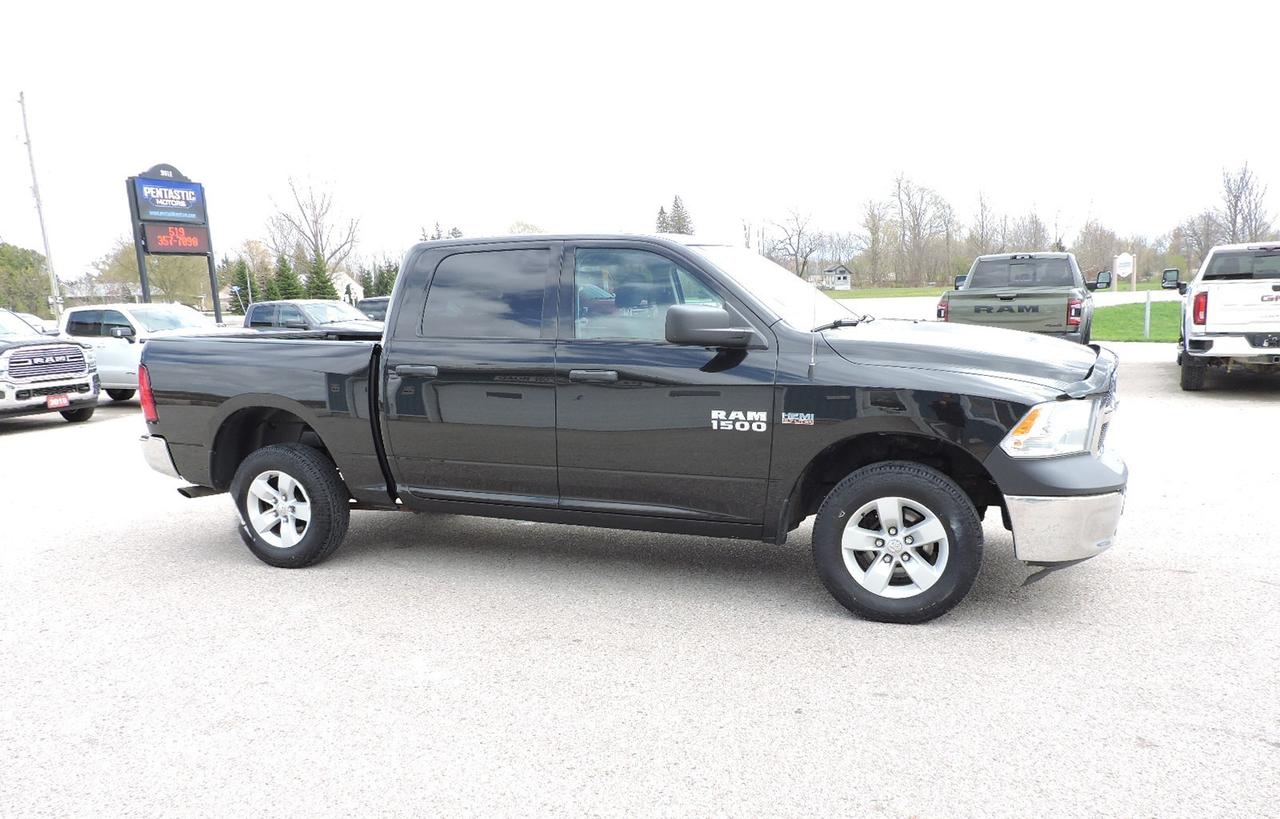 2018 RAM 1500 SXT 5.7 Hemi V8 4X4 6 Seater New Tires 165000 KMS Photo