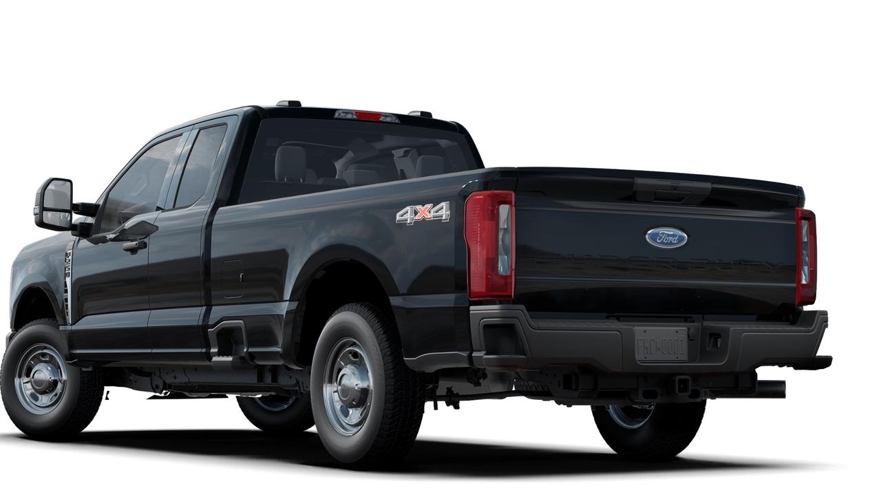 2023 Ford F-250 XL 4WD SuperCab 8' Box Photo1