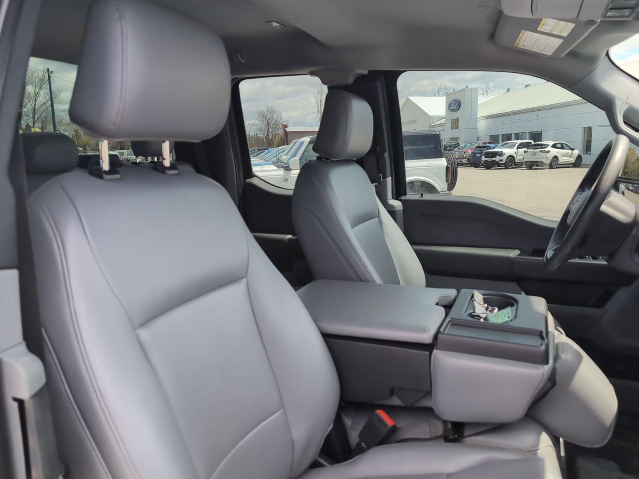 2023 Ford F-250 XL 4WD SuperCab 8' Box Photo