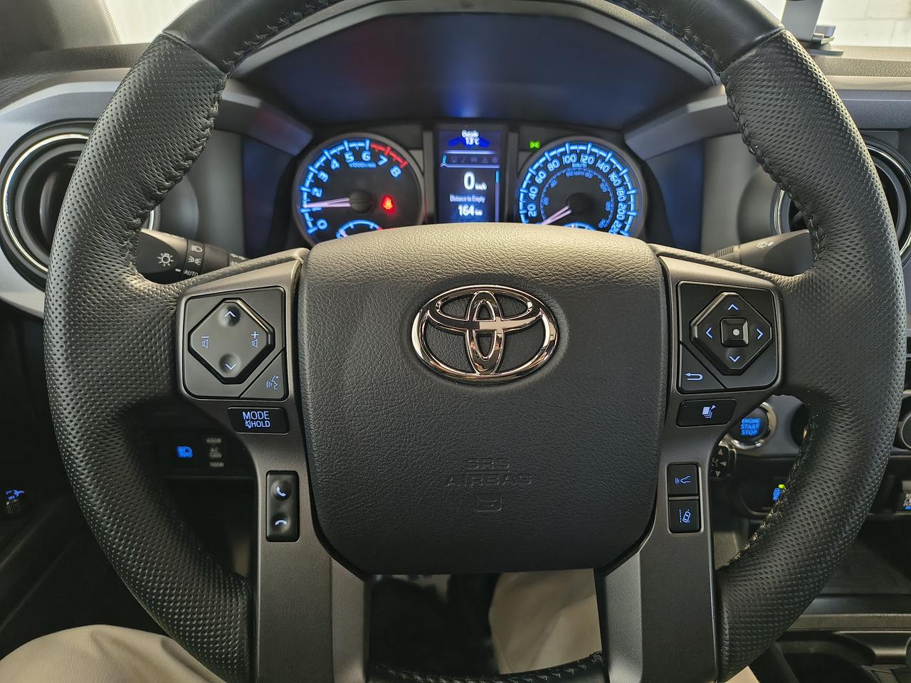 2023 Toyota Tacoma TRD Sport Photo0