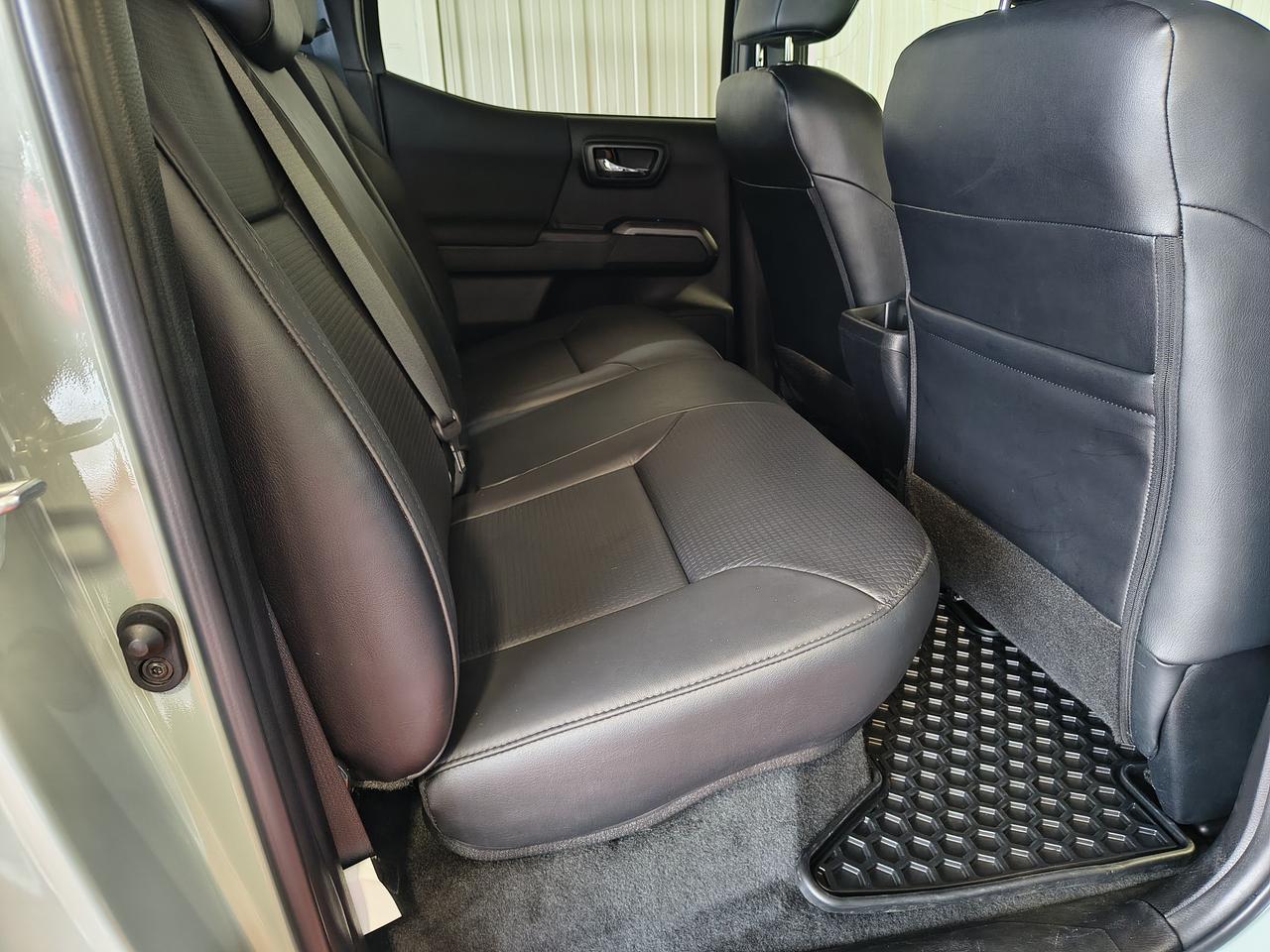 2023 Toyota Tacoma TRD Sport Photo0