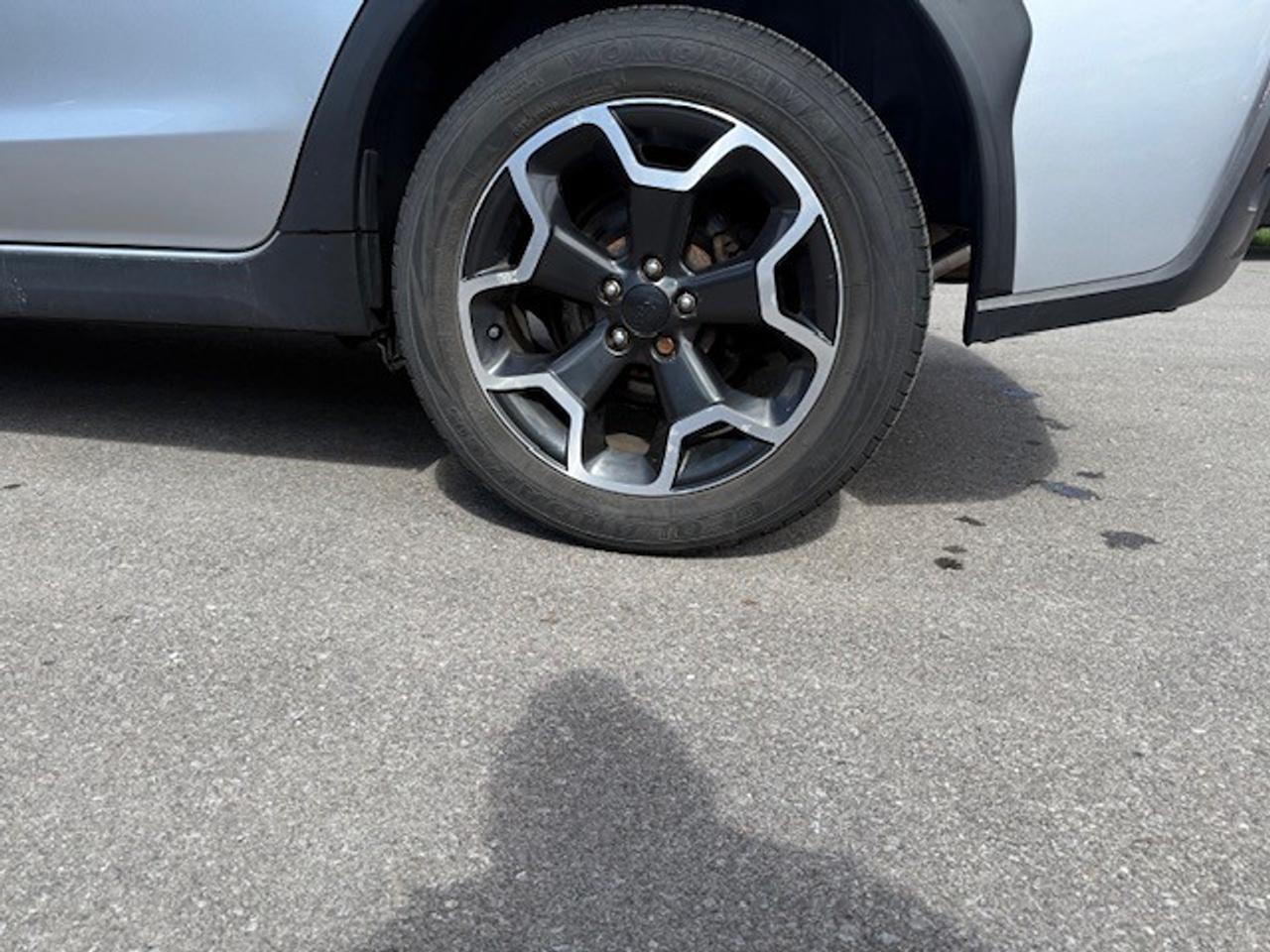 2015 Subaru Crosstrek 2.0i w/Limited Pkg Photo3