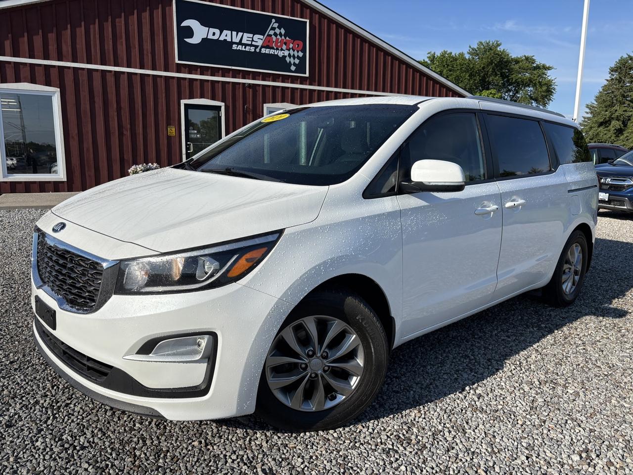 2020 Kia Sedona LX Photo
