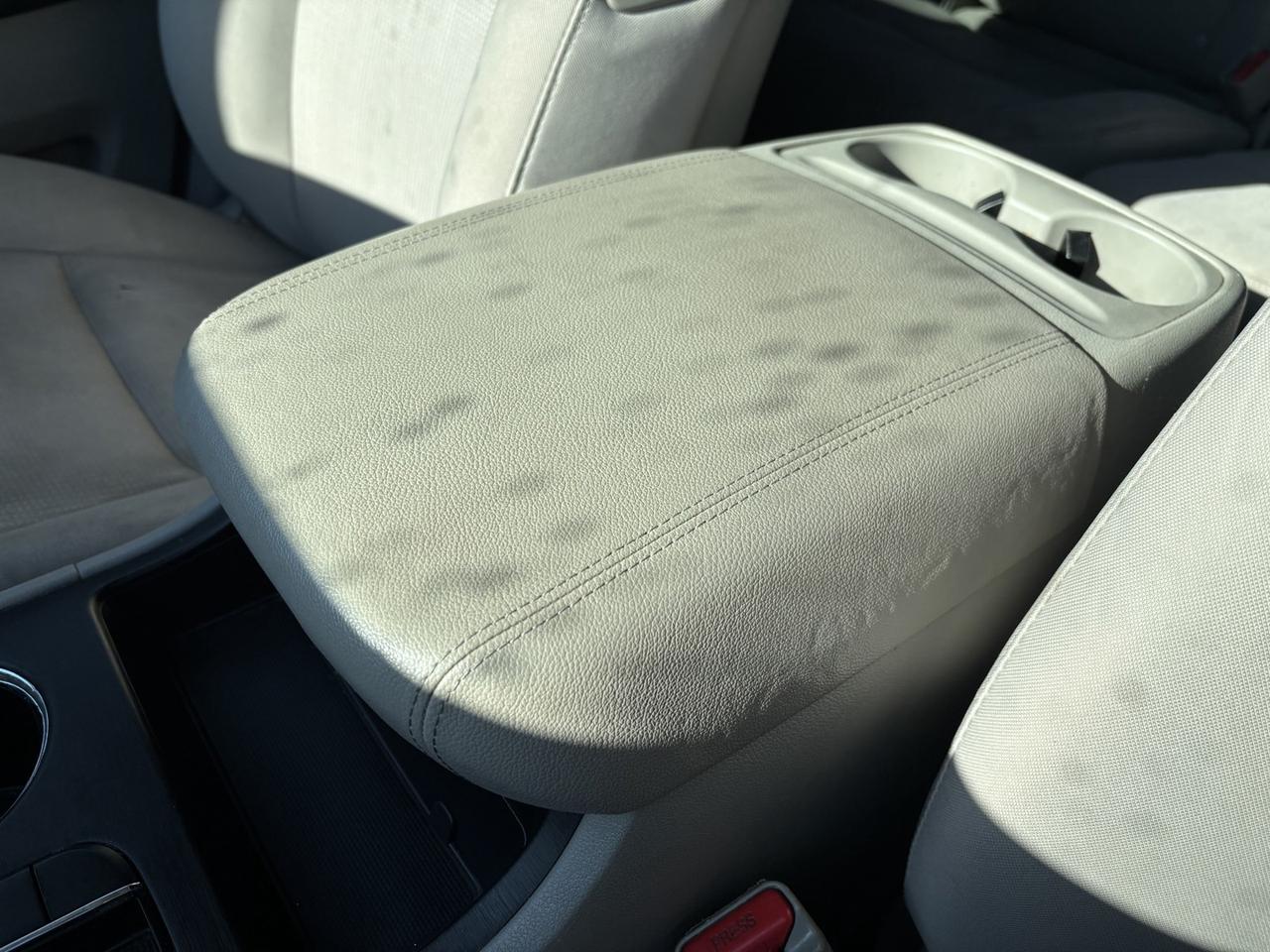 2020 Kia Sedona LX Photo