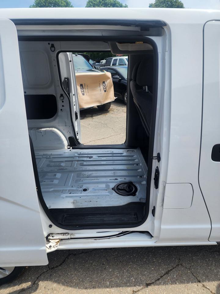 2021 Nissan NV200 S l Clean Carfax l No Accident l Fuel Efficient Photo