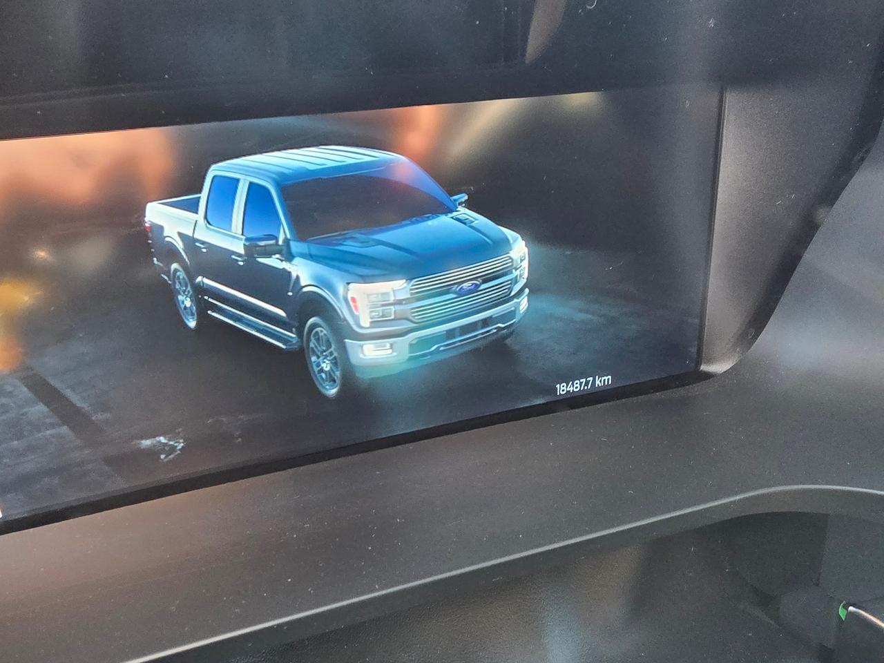 2025 Ford F-150 STX Photo5