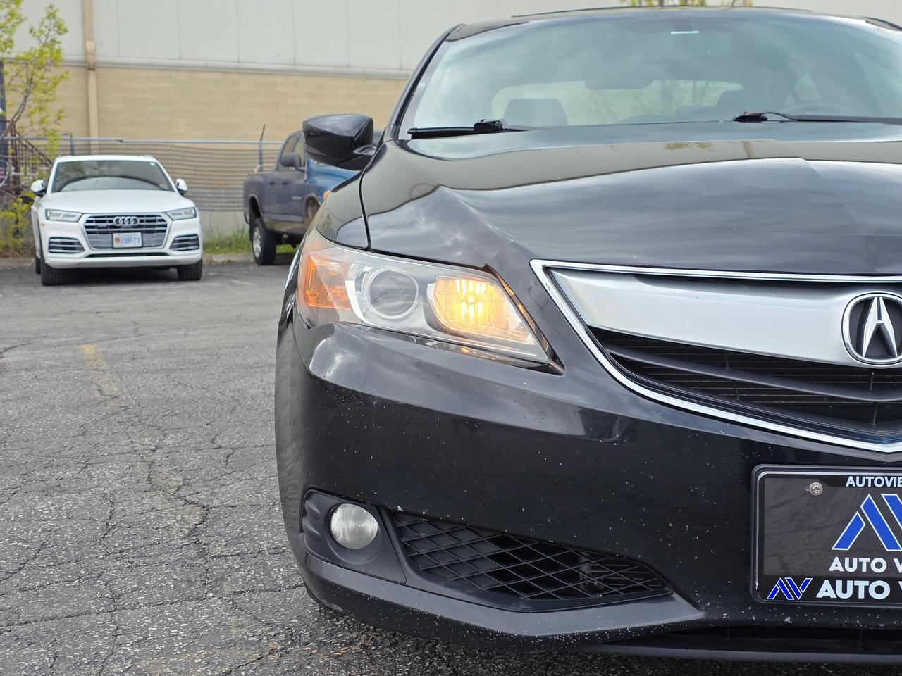 2013 Acura ILX Premium Package **GREAT FUEL MILAGE** Photo