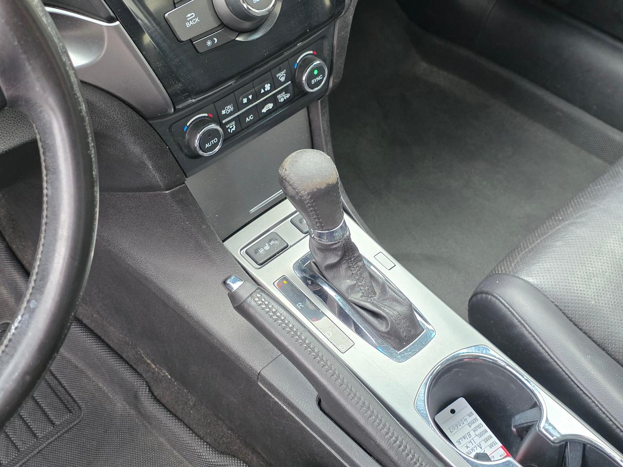2013 Acura ILX Premium Package **GREAT FUEL MILAGE** Photo