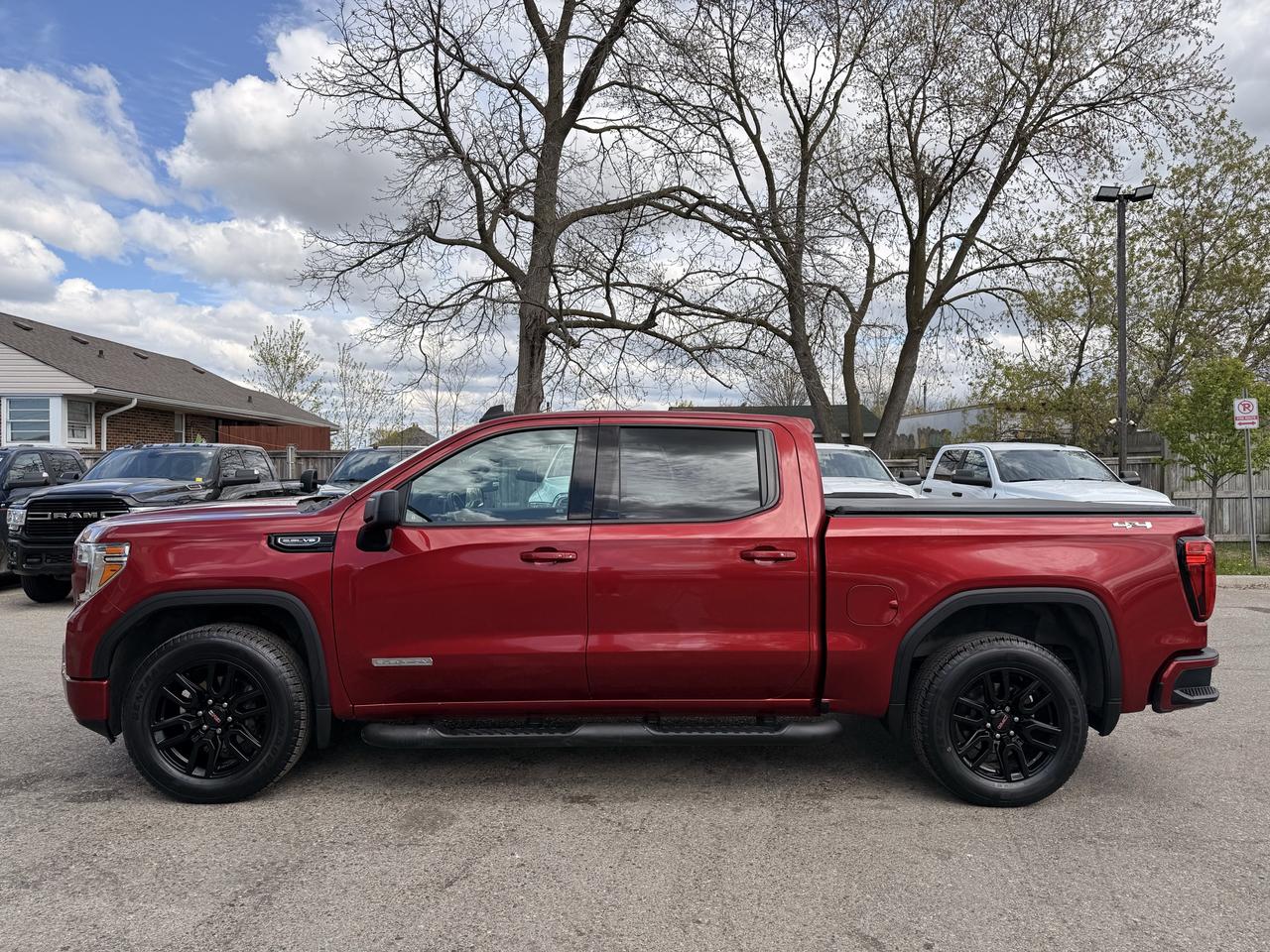 2019 GMC Sierra 1500 ELEVATION Photo
