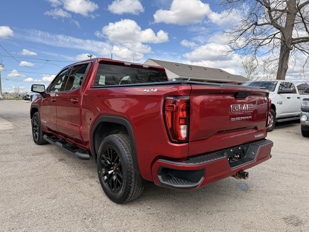 2019 GMC Sierra 1500 ELEVATION Photo