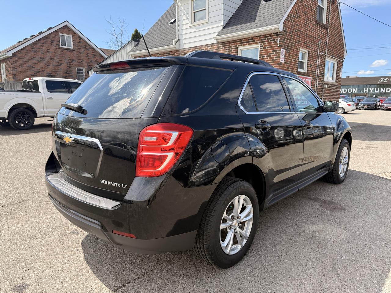 2016 Chevrolet Equinox LT | Clean CARFAX Photo