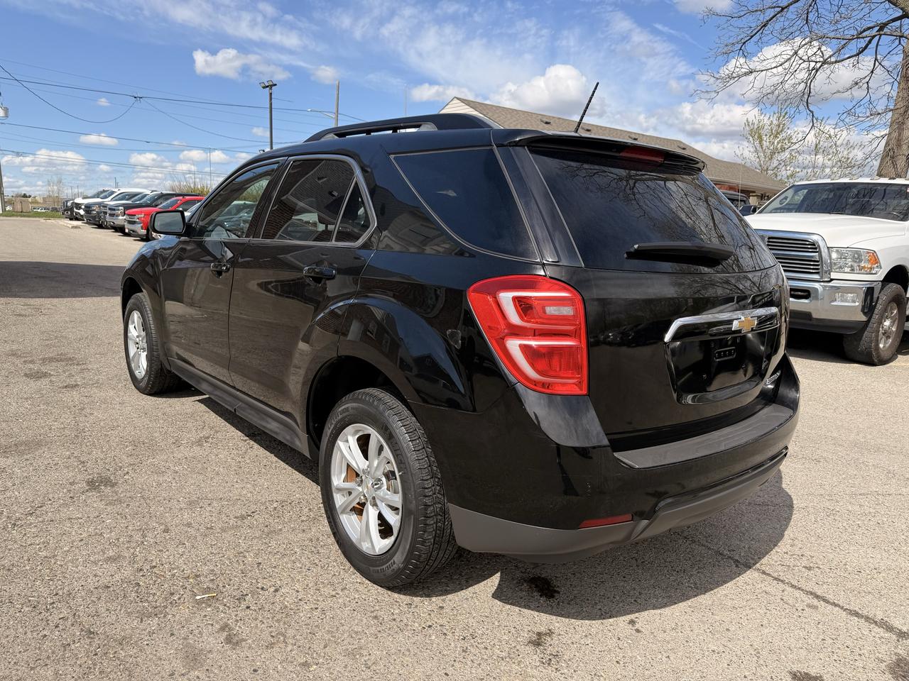 2016 Chevrolet Equinox LT | Clean CARFAX Photo
