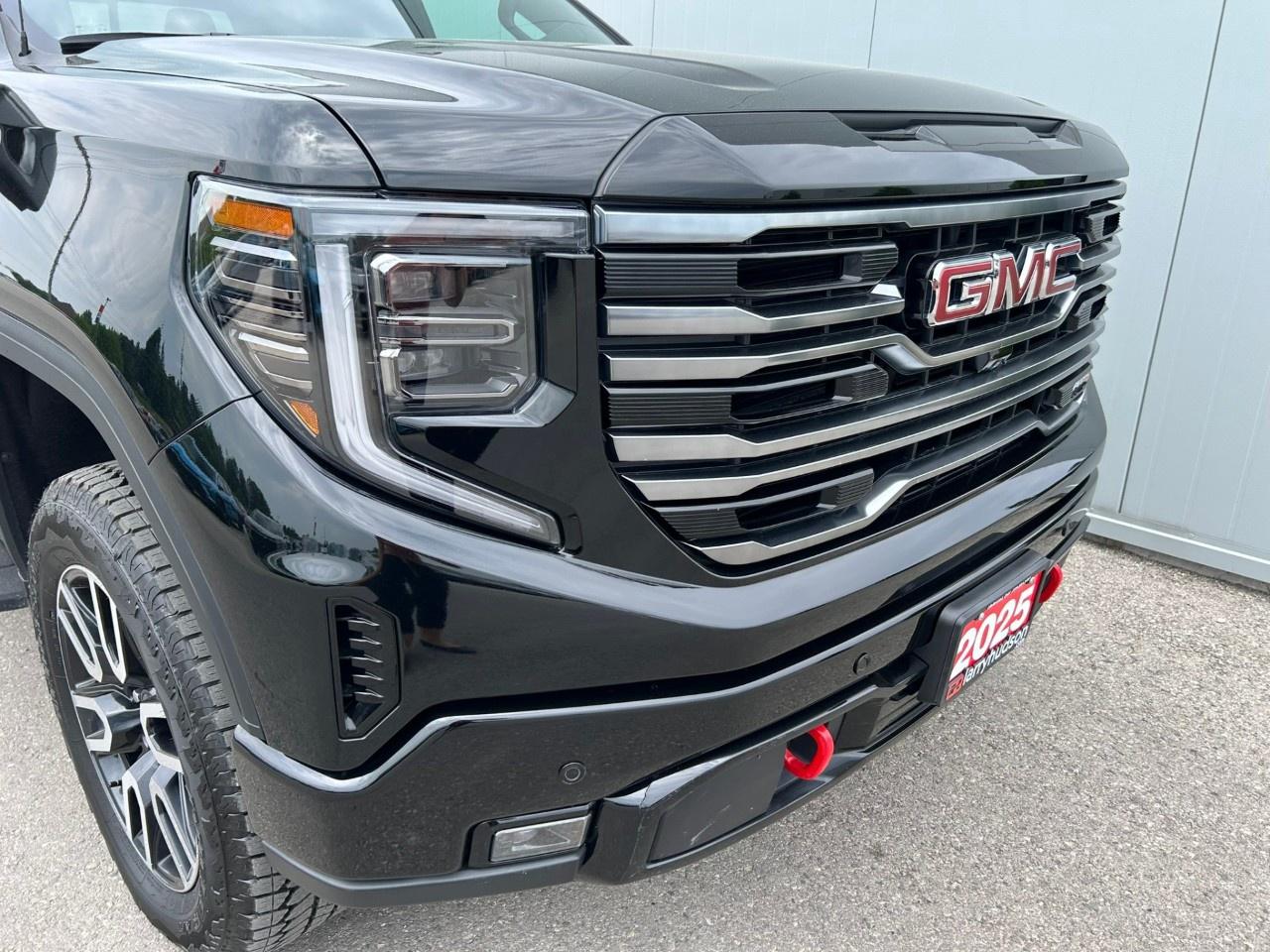 2025 GMC Sierra 1500 Crew Cab Short Box 4-Wheel Drive AT4 Photo