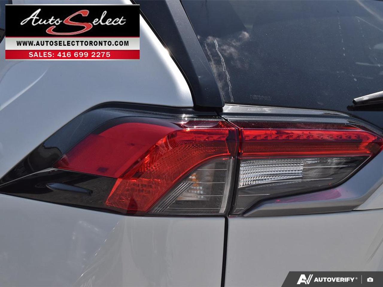 2022 Toyota RAV4 Hybrid Limited AWD - Leather - Sunroof - Clean Carfax Photo