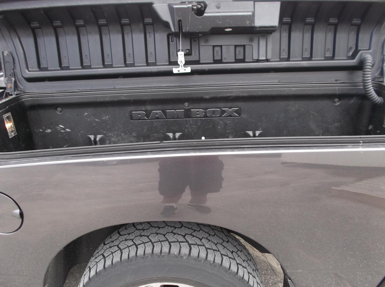 2016 RAM 1500 4X4 4 DOOR  LONG HORN LIMITED Photo