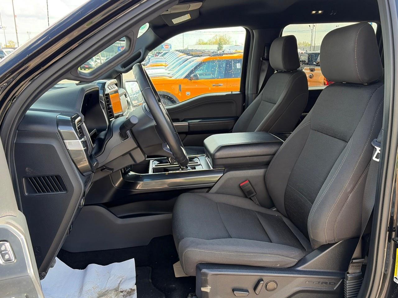 2023 Ford F-150 XLT 4WD SuperCrew 5.5' Box Photo