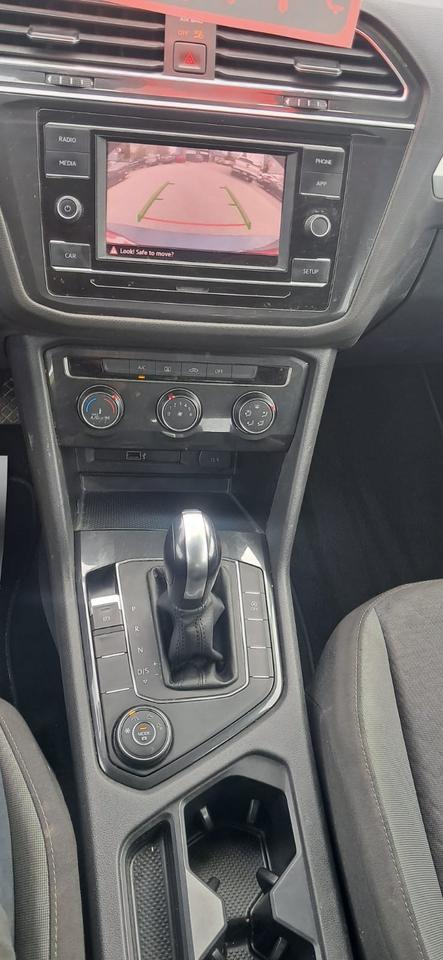 2019 Volkswagen Tiguan Trendline Photo