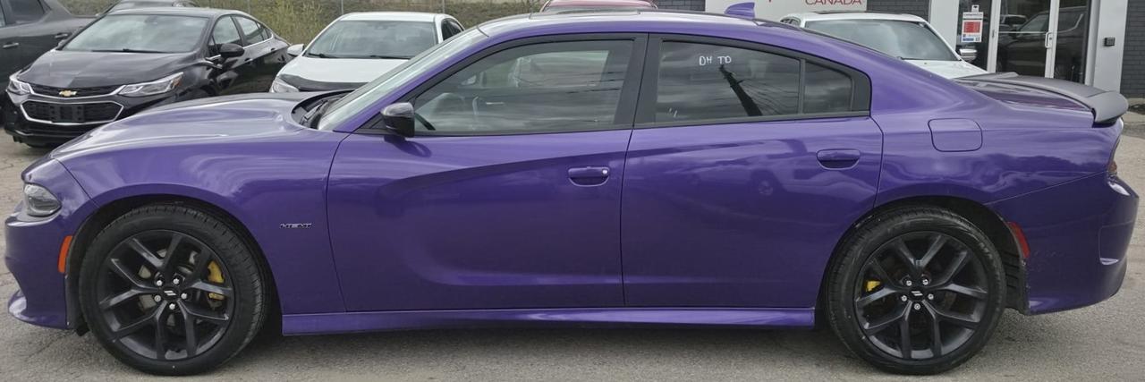 2019 Dodge Charger R/T / NO ACCIDENTS / 5.7L / NAV / ROOF/ PERF SEATS Photo