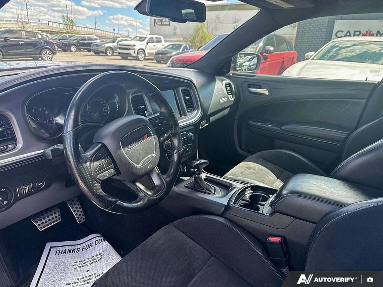 2019 Dodge Charger R/T / NO ACCIDENTS / 5.7L / NAV / ROOF/ PERF SEATS Photo