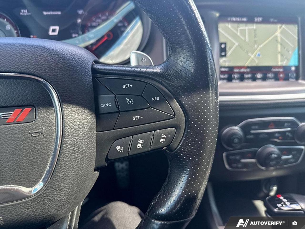 2019 Dodge Charger R/T / NO ACCIDENTS / 5.7L / NAV / ROOF/ PERF SEATS Photo