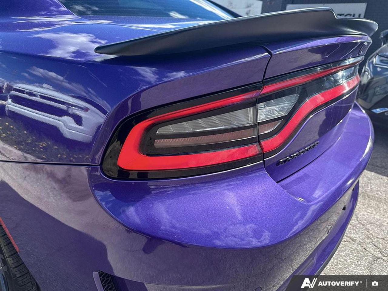 2019 Dodge Charger R/T / NO ACCIDENTS / 5.7L / NAV / ROOF/ PERF SEATS Photo