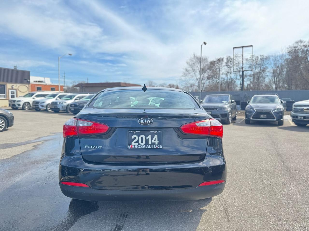 2014 Kia Forte LX  NO ACCIDENT LOW KM BLUETOOTH CRUISE CONTROL Photo