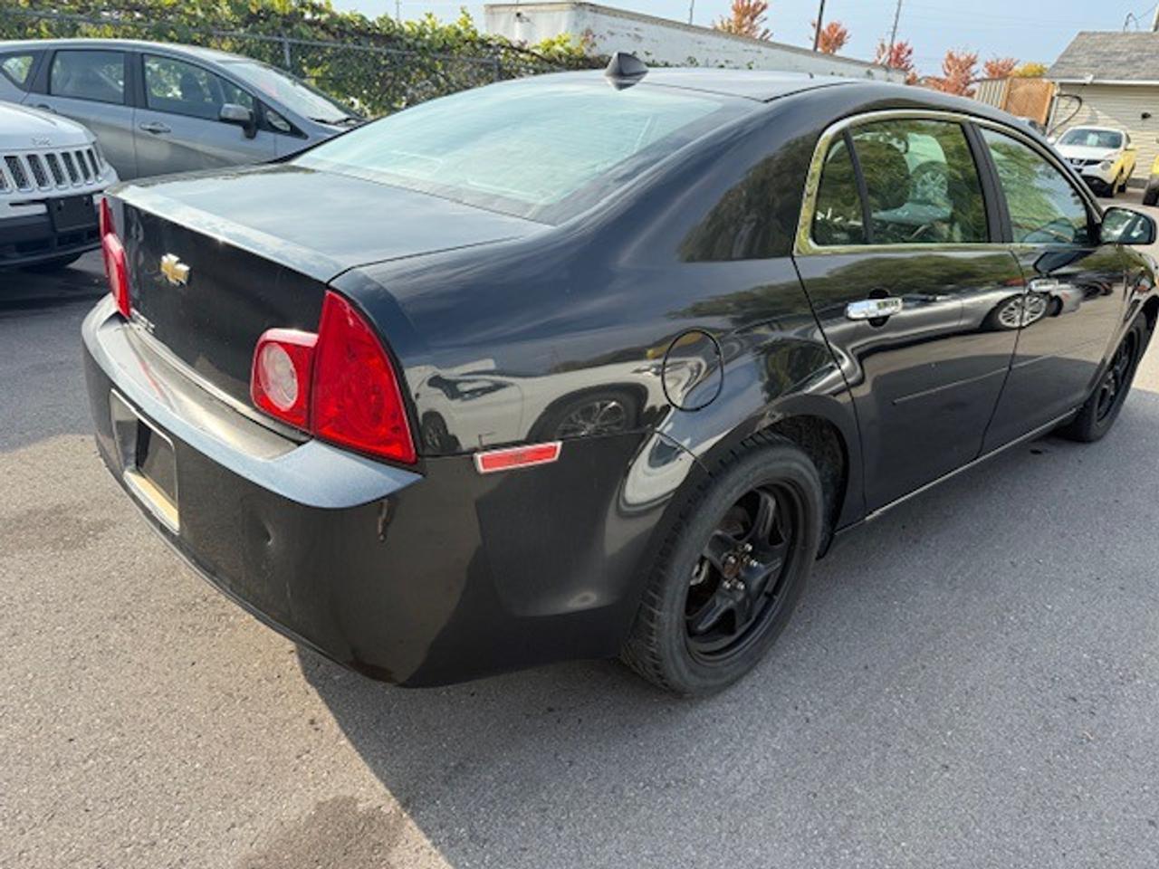 2012 Chevrolet Malibu 4dr Sdn Photo