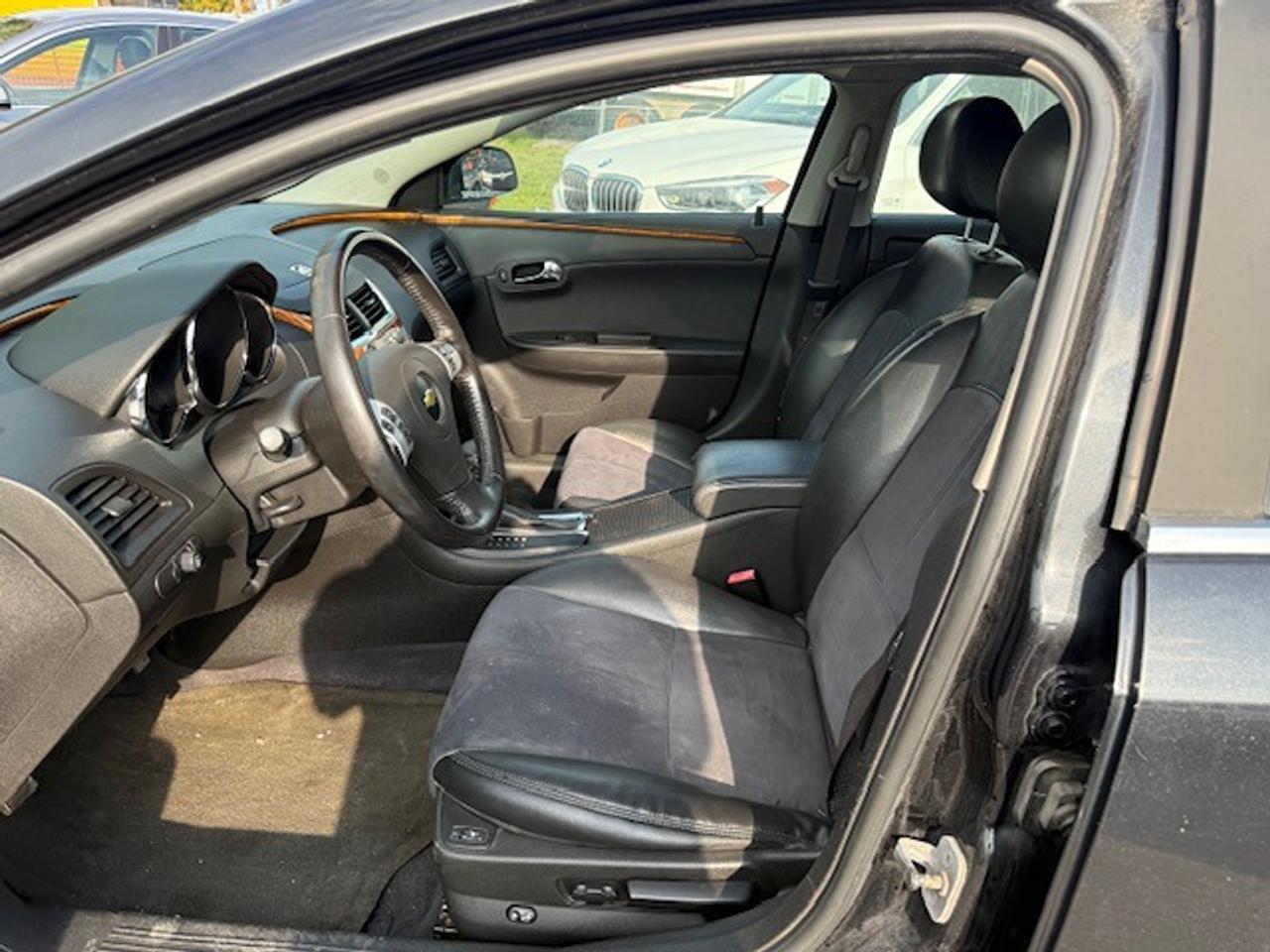 2012 Chevrolet Malibu 4dr Sdn Photo