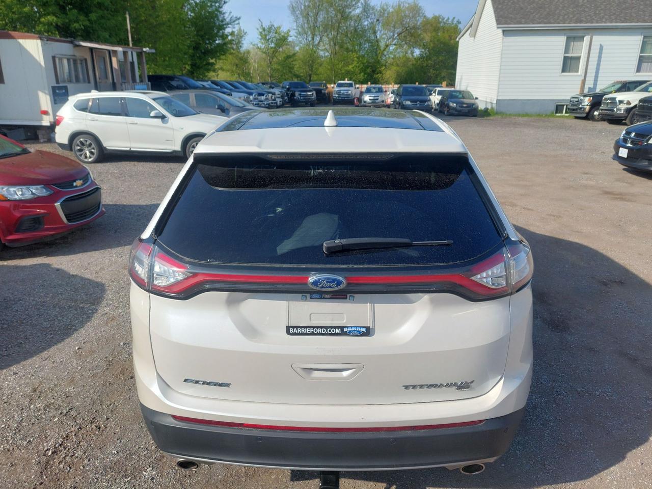 2017 Ford Edge 4DR TITANIUM AWD Photo