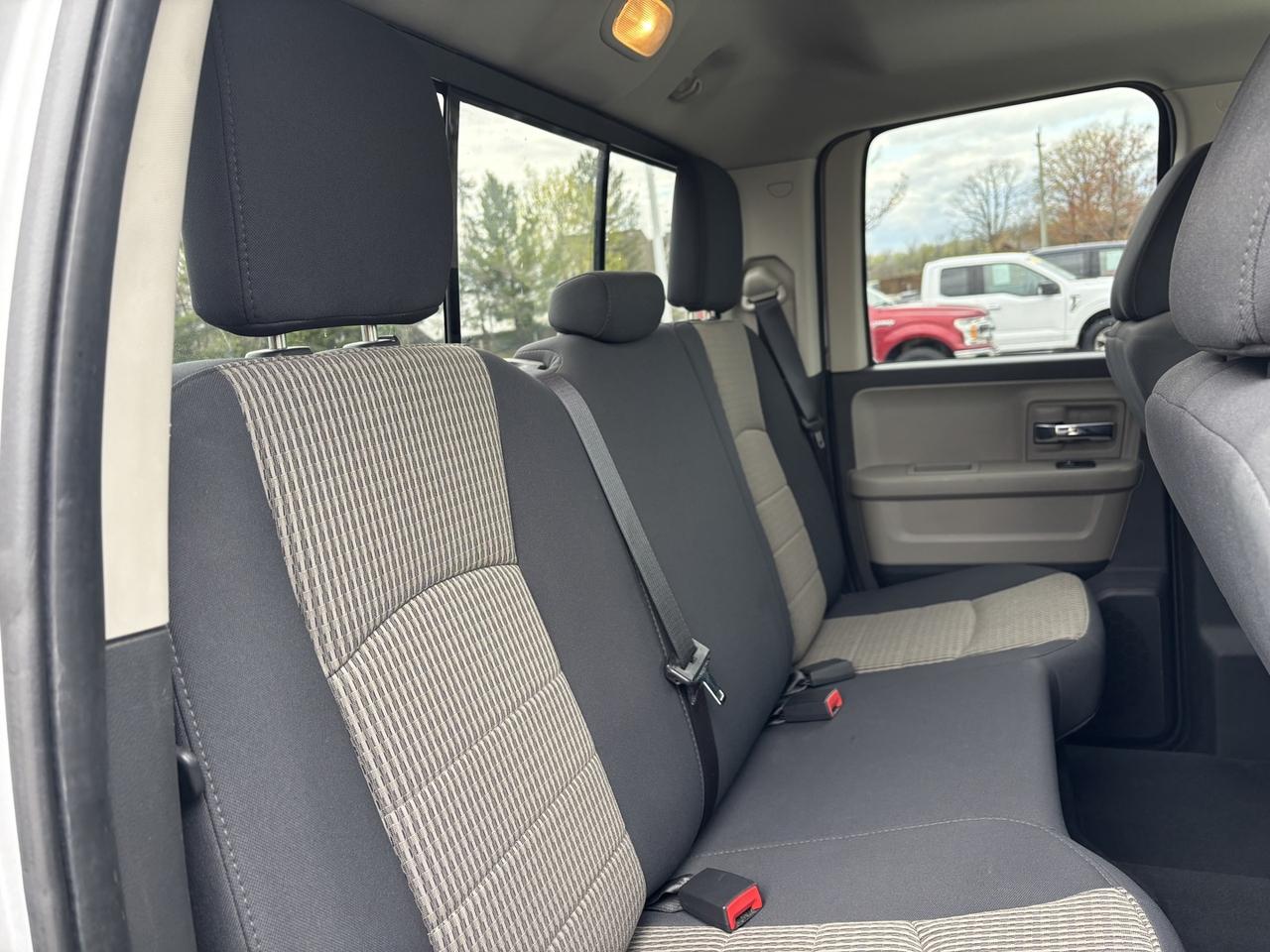 2011 Dodge Ram 1500 SLT Photo