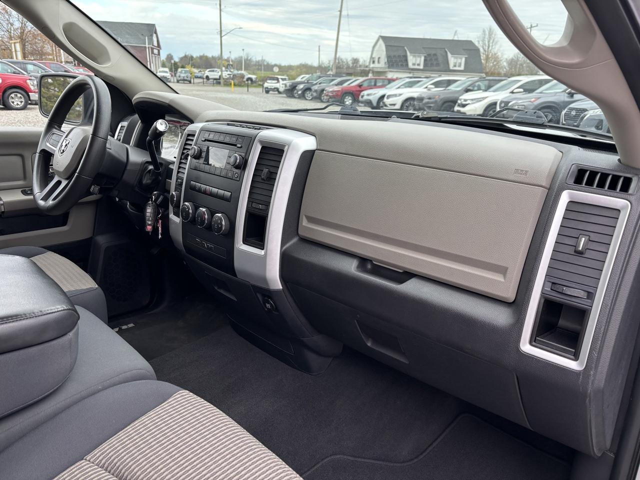 2011 Dodge Ram 1500 SLT Photo