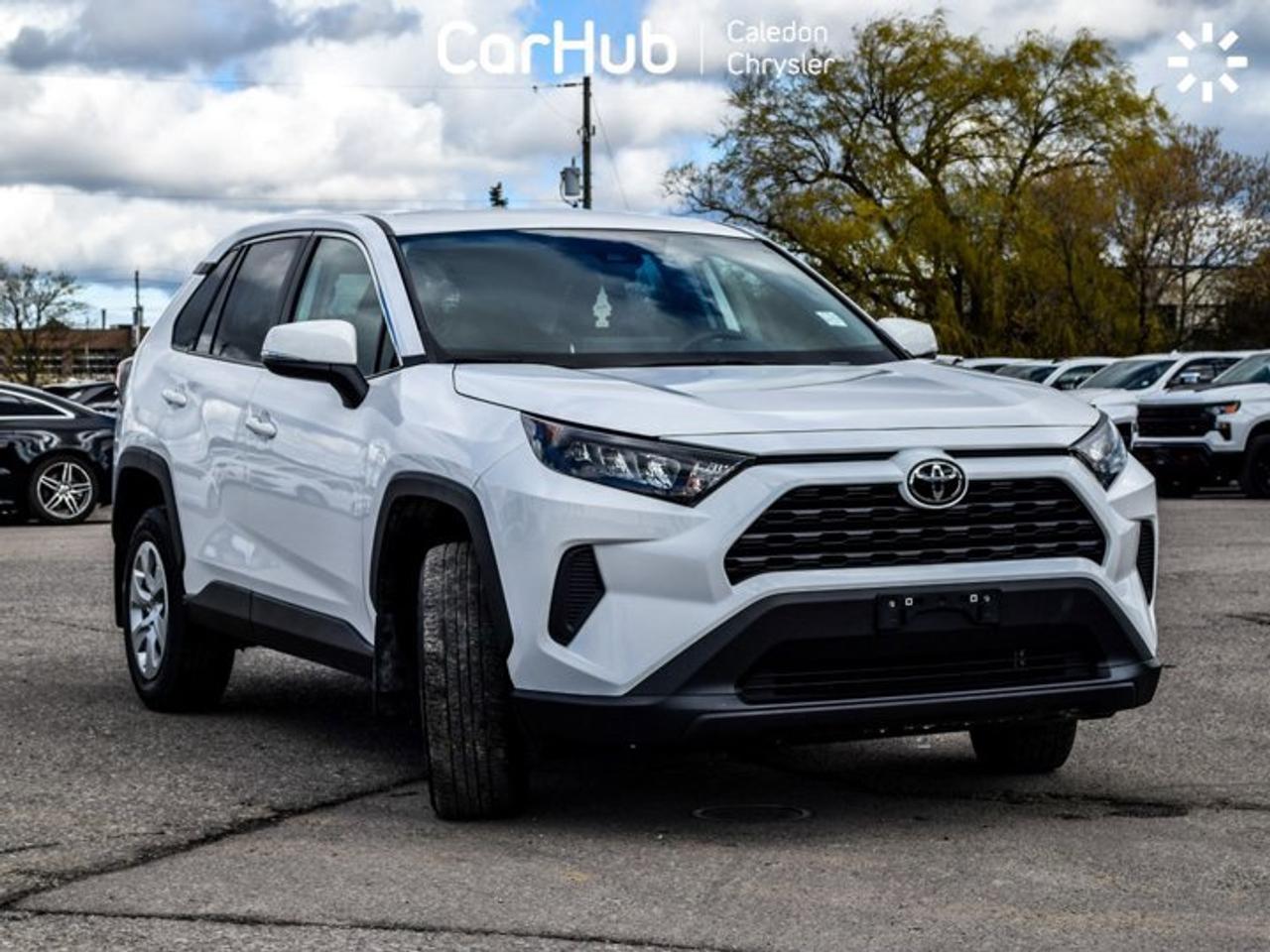 2023 Toyota RAV4 LE Photo