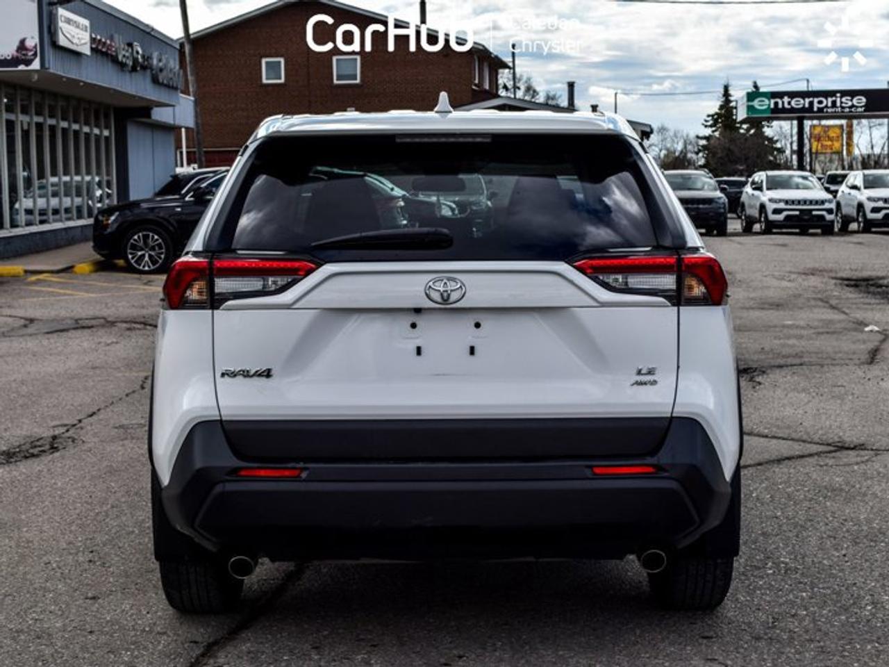 2023 Toyota RAV4 LE Photo