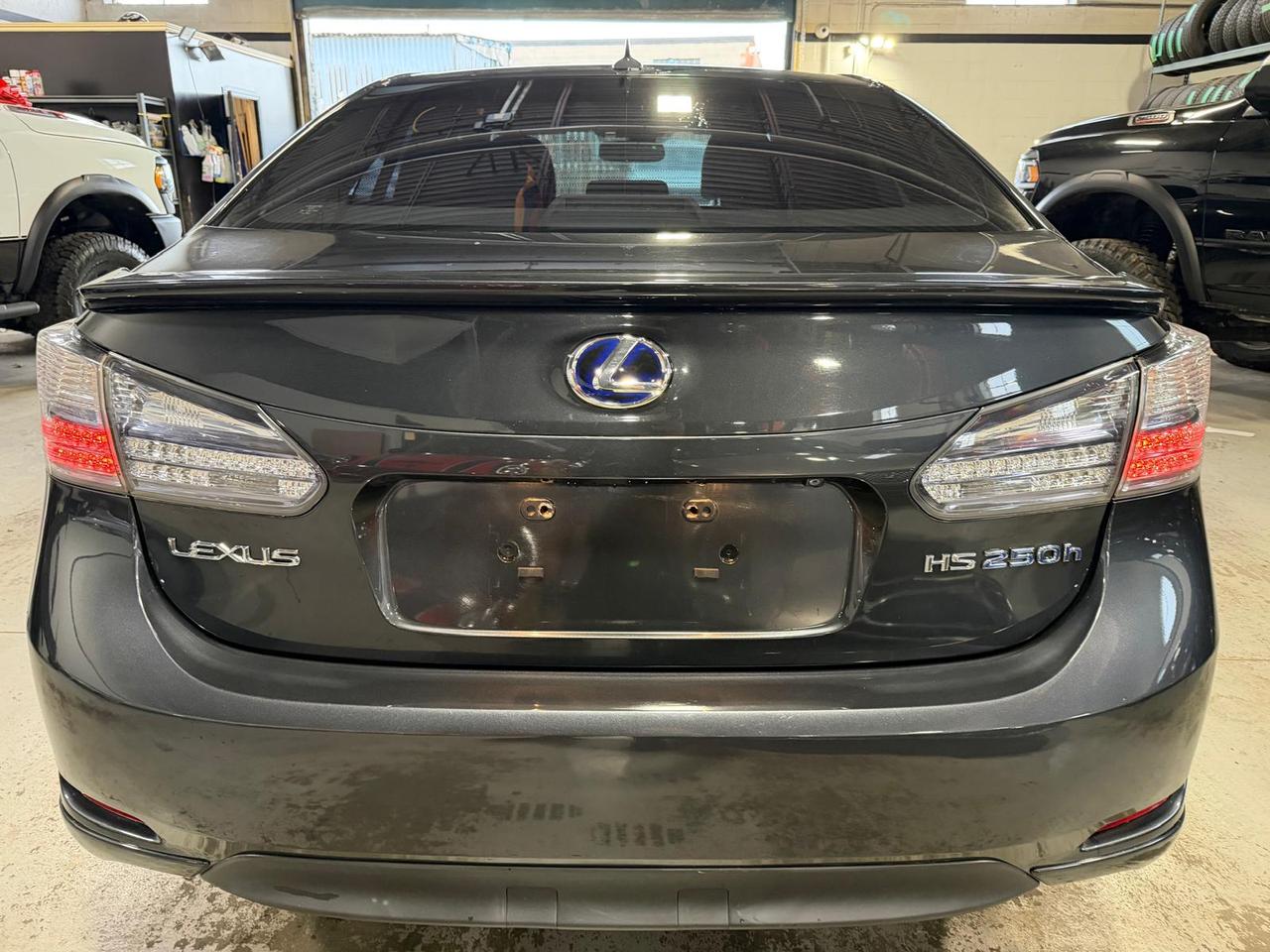 2010 Lexus HS 250H PREMIUM LUXURY PKG | HYBRID | HEATED&COOLED SEATS Photo