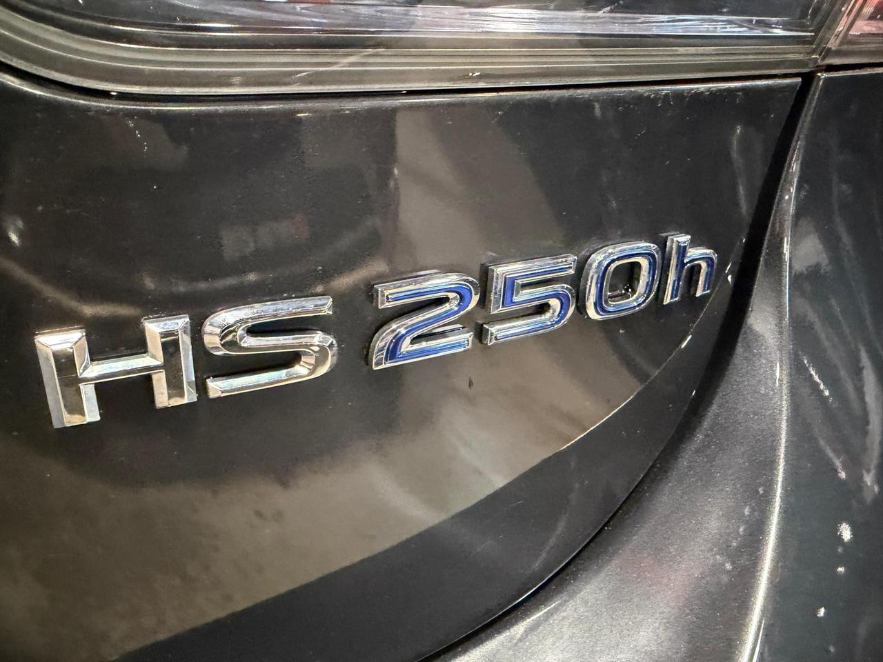 2010 Lexus HS 250H PREMIUM LUXURY PKG | HYBRID | HEATED&COOLED SEATS Photo
