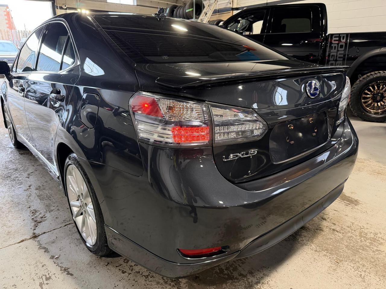 2010 Lexus HS 250H PREMIUM LUXURY PKG | HYBRID | HEATED&COOLED SEATS Photo