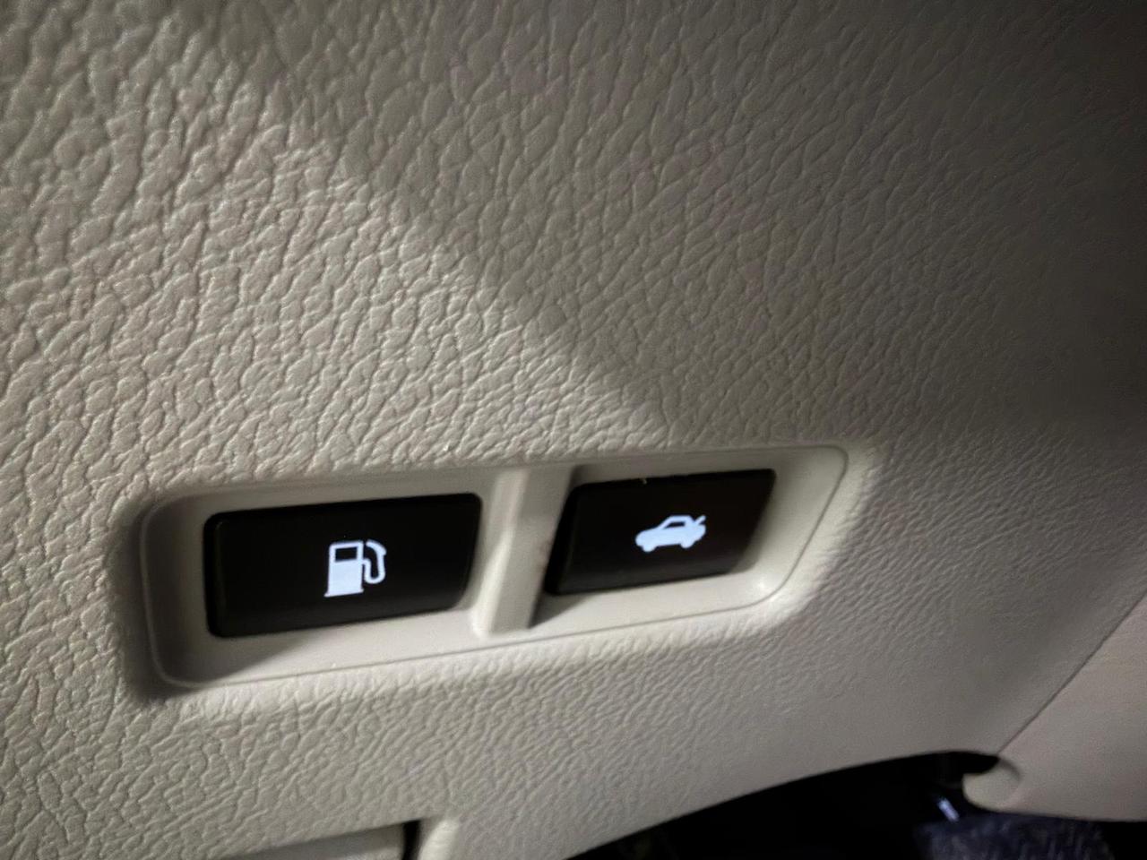 2010 Lexus HS 250H PREMIUM LUXURY PKG | HYBRID | HEATED&COOLED SEATS Photo
